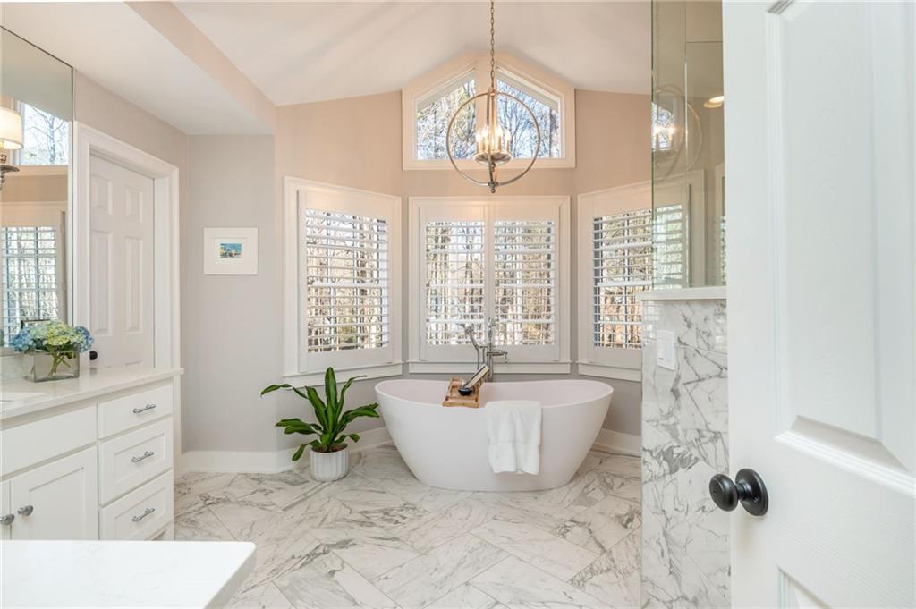 9365 Bluffwind Chase Roswell, GA 30076 - Photo 33 of 78