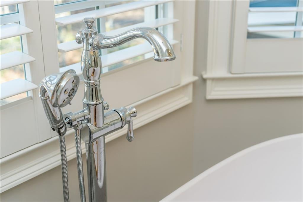 9365 Bluffwind Chase Roswell, GA 30076 - Photo 40 of 78