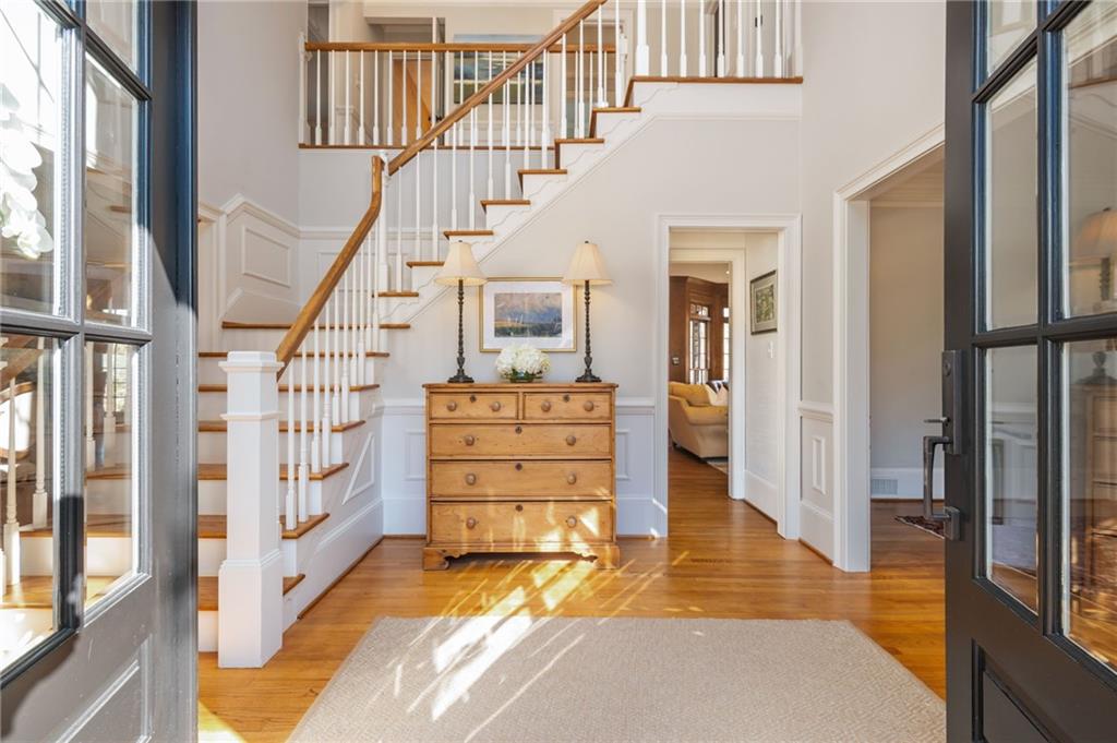 9365 Bluffwind Chase Roswell, GA 30076 - Photo 4 of 78