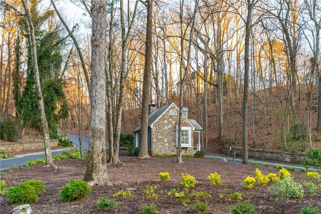 $1,100,000 | 9365 Bluffwind Chase, Roswell, GA 30076