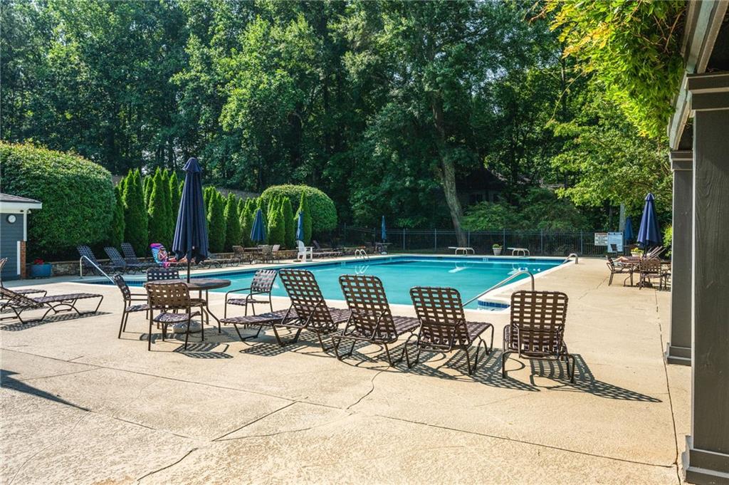 9365 Bluffwind Chase Roswell, GA 30076 - Photo 76 of 78