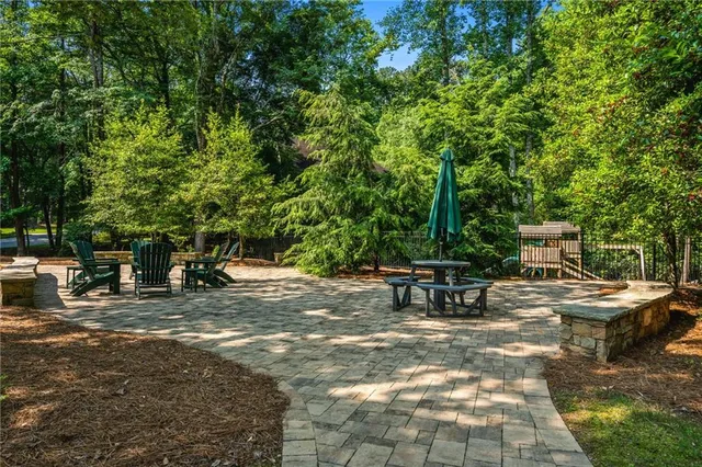 $1,100,000 | 9365 Bluffwind Chase, Roswell, GA 30076
