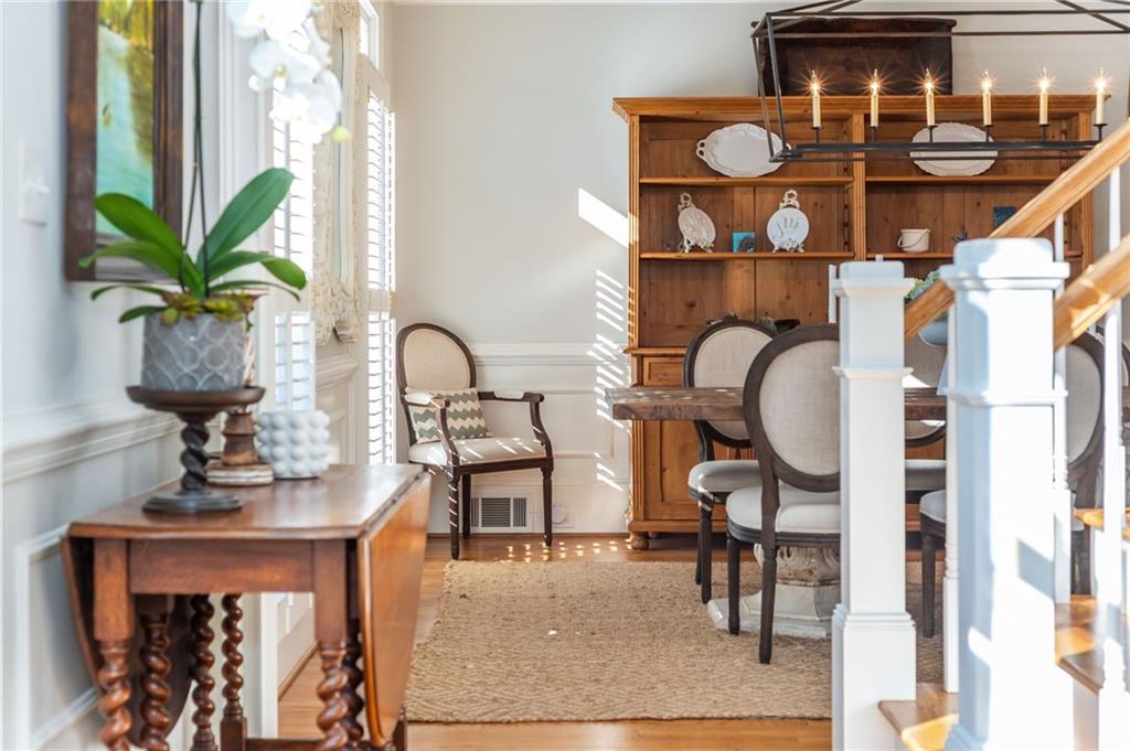 9365 Bluffwind Chase Roswell, GA 30076 - Photo 9 of 78