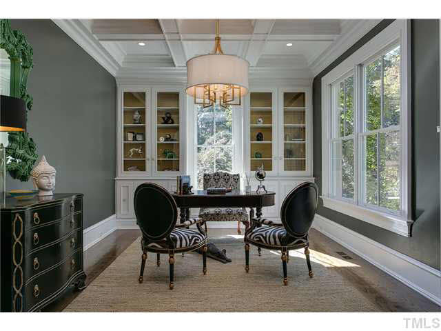 418 Forsyth Street Raleigh, NC 27609 - Photo 6 of 25 a dining room with furniture and window