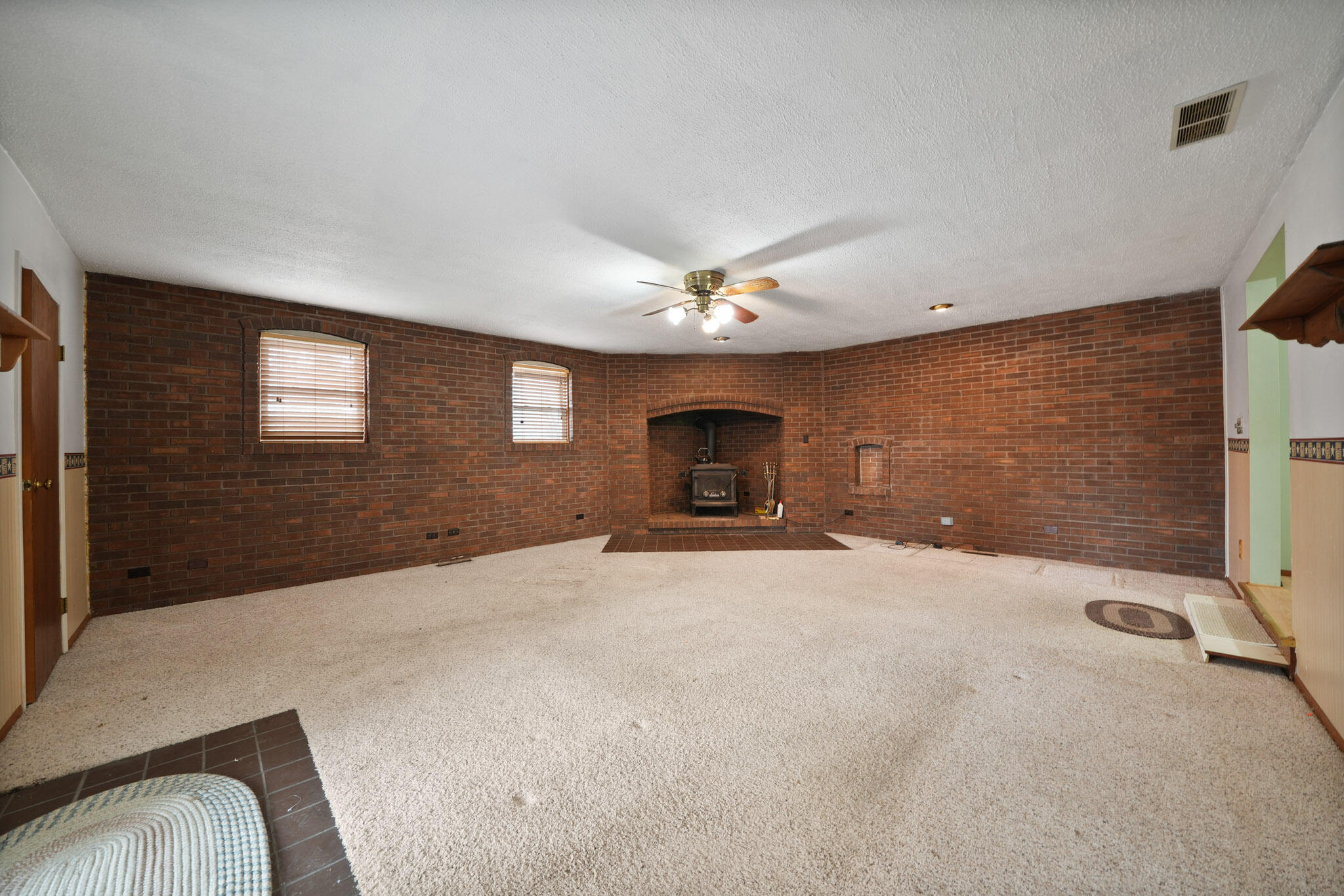 756 South 375 West Hebron, IN 46341 - Photo 7 of 21 a very nice looking room with a flat screen tv