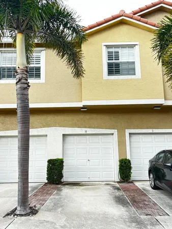 $2,500 | 105 Lighthouse Circle, Unit H, Tequesta, FL 33469