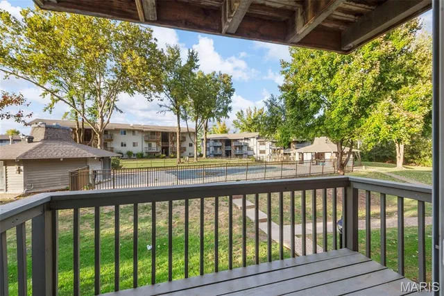 $119,800 | 113 Lemans Court, Unit 113, Lake St. Louis, MO 63367