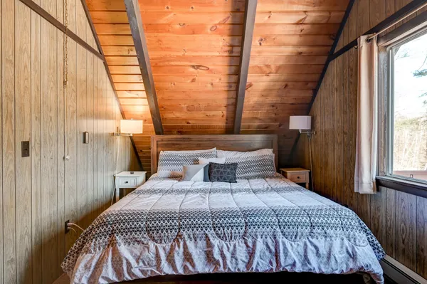 $389,000 | 26 Little Shore Drive, Madison, NH 03849