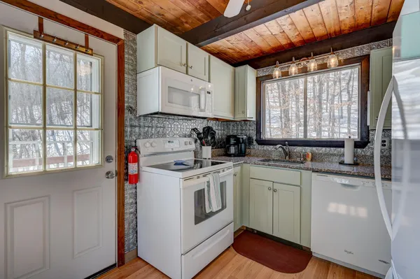 $389,000 | 26 Little Shore Drive, Madison, NH 03849