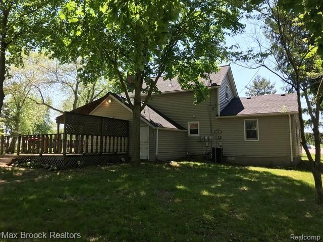 60080 Campground Road Washington, MI 48094 - Photo 12 of 22