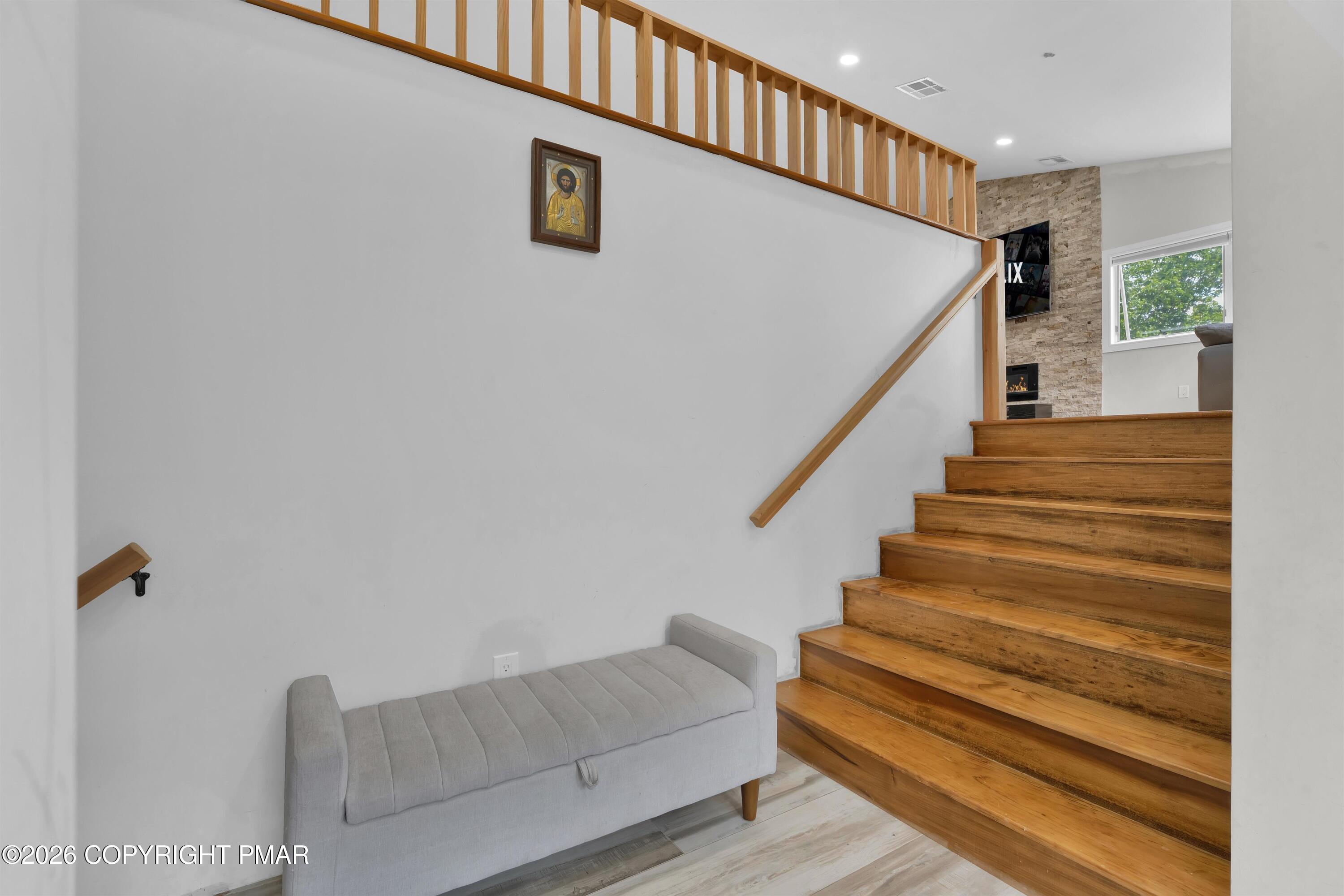 20 Gower Road Albrightsville, PA 18210 - Photo 15 of 89 02-DSC05219