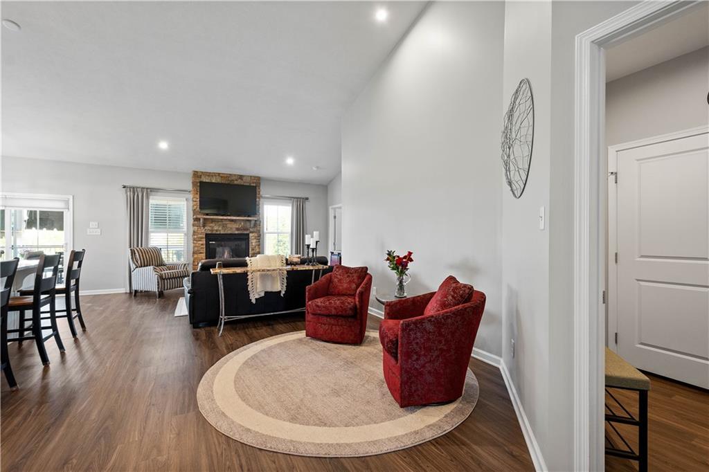 276 Regency Drive Eighty Four, PA 15330 - Photo 13 of 42