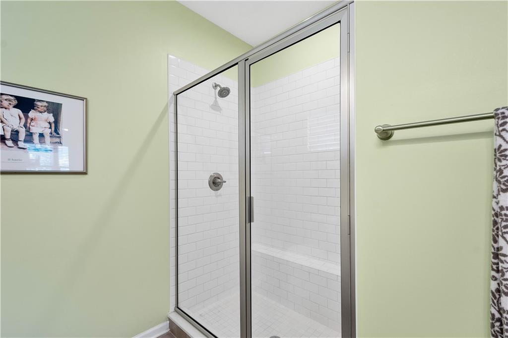 276 Regency Drive Eighty Four, PA 15330 - Photo 17 of 42