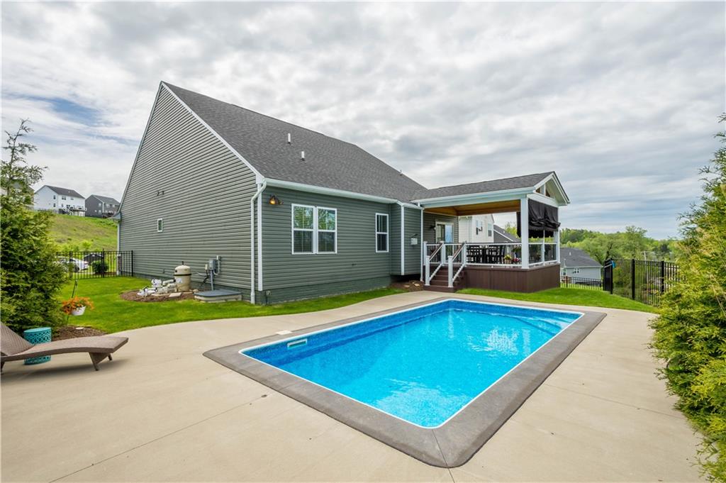 276 Regency Drive Eighty Four, PA 15330 - Photo 32 of 42