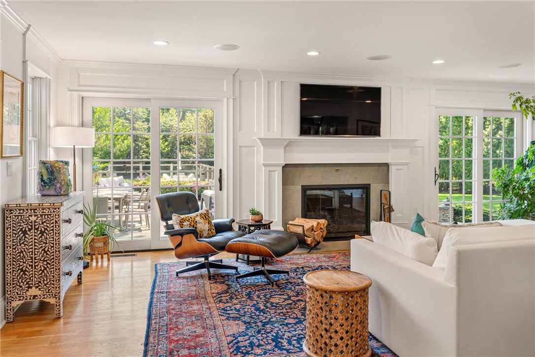 204 Rumstick Road Barrington, RI 02806 - Photo 8 of 48