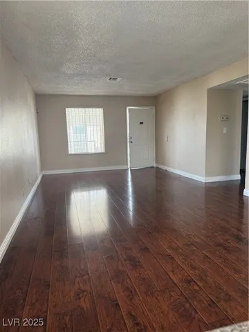 $1,000 | 4689 West Sand Creek Avenue, Unit C, Las Vegas, NV 89103