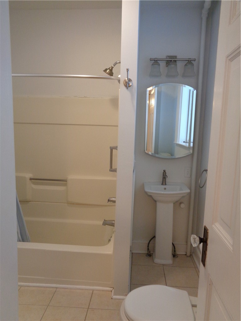 164 Pine Street, Unit 102 Corning, NY 14830 - Photo 9 of 10 Bathroom