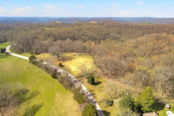$529,900 | 6817 Dale Ridge Road, Lancaster, TN 38569