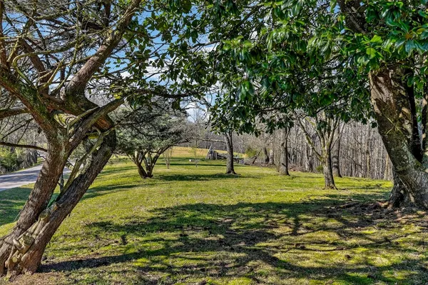 $529,900 | 6817 Dale Ridge Road, Lancaster, TN 38569