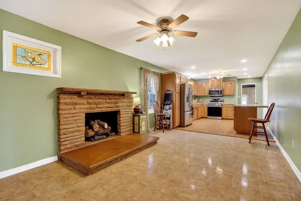 $529,900 | 6817 Dale Ridge Road, Lancaster, TN 38569
