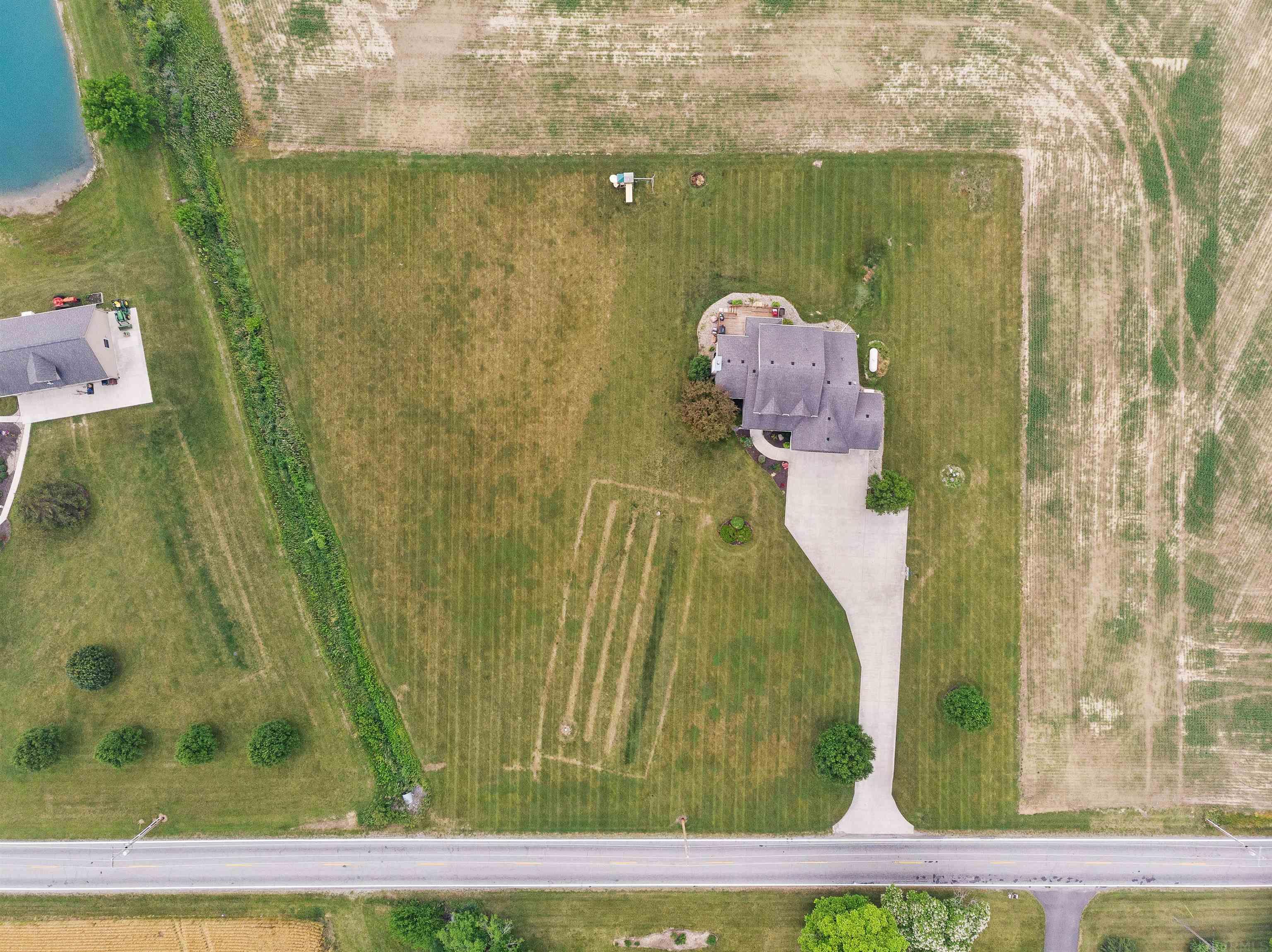 9335 Bull Rapids Road Woodburn, IN 46797 - Photo 6 of 35