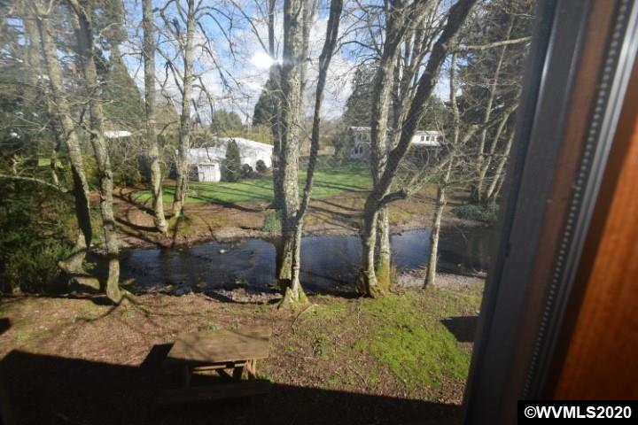 9499 Golf Club Road Southeast Aumsville, OR 97325 - Photo 14 of 21