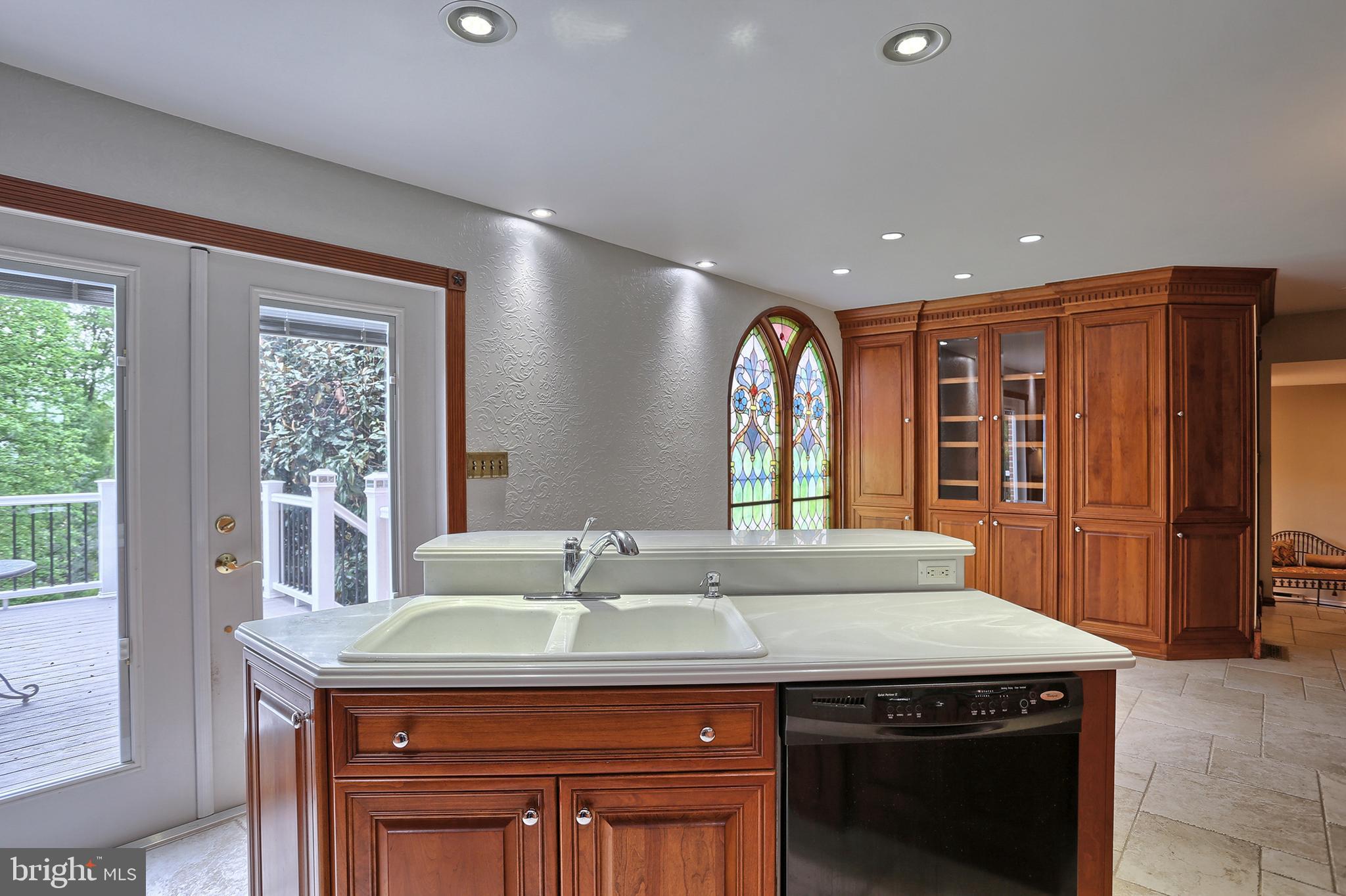 5555 Ridge Road Elizabethtown, PA 17022 - Photo 14 of 52 Gallery Image 14