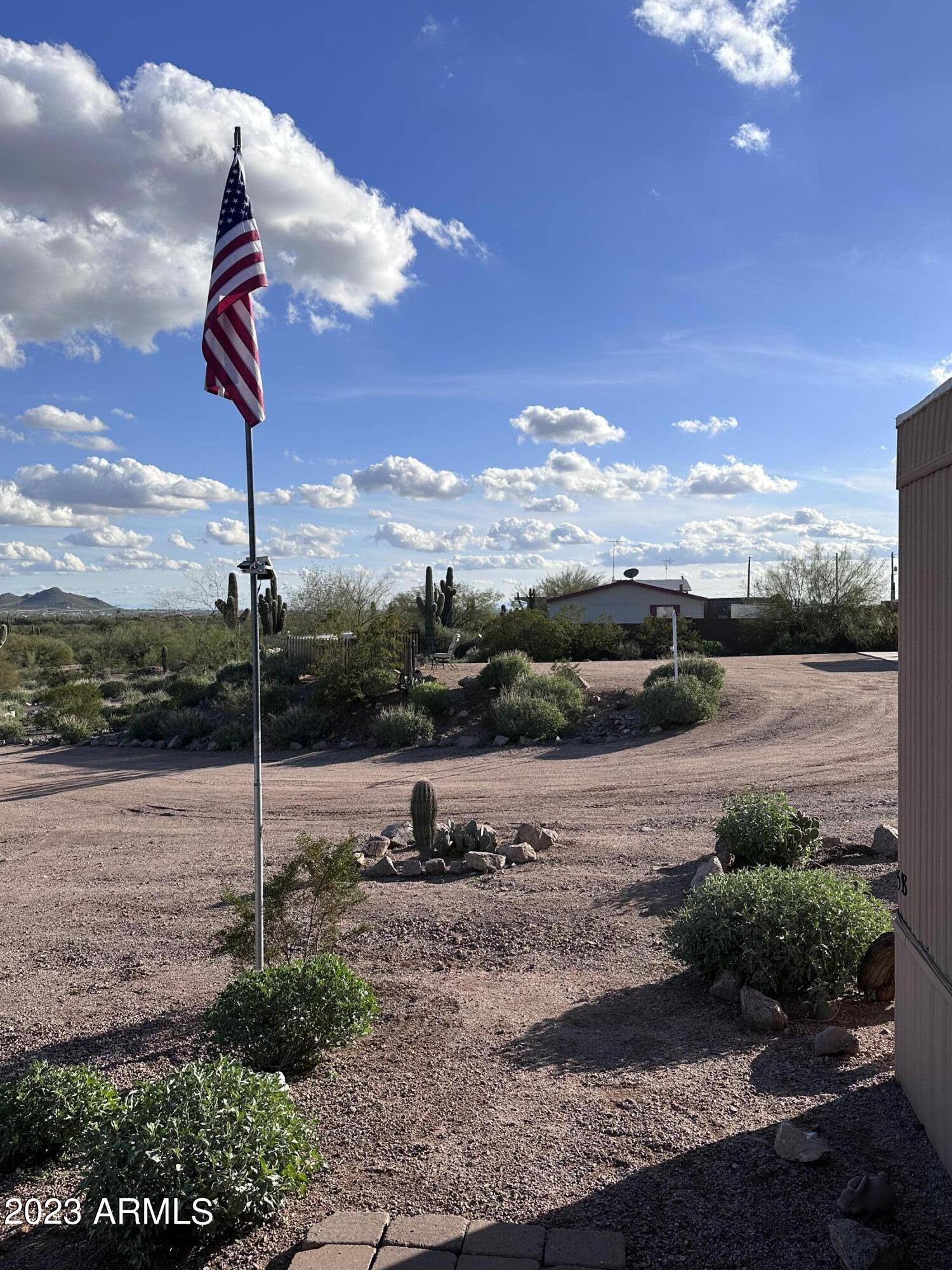 538 North Goldfield Road Apache Junction, AZ 85119 - Photo 3 of 19 2FE5A415-95D6-456E-85A2-A7CB62F8F9E6