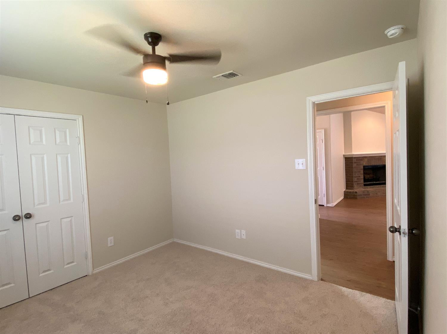 2011 100th Street Lubbock, TX 79423 - Photo 9 of 20 Photo 9