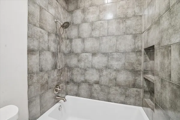 $399,999 | 5437 Edgewater Court, Willis, TX 77318