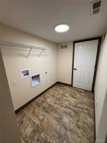 $307,000 | 3617 Justine Drive, Pontoon Beach, IL 62040