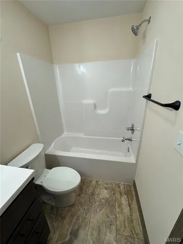 $307,000 | 3617 Justine Drive, Pontoon Beach, IL 62040