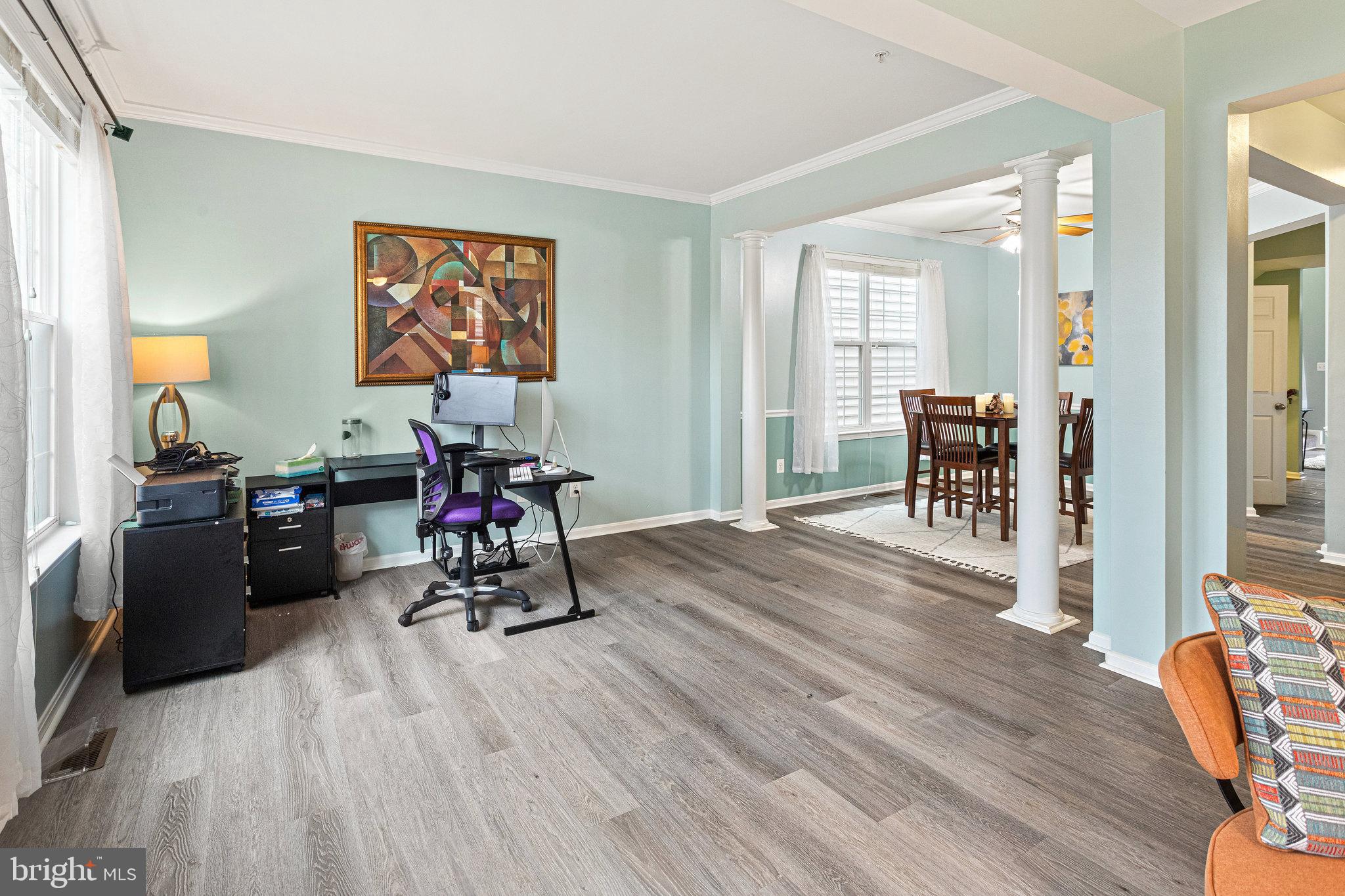 3445 Eagle Ridge Drive Woodbridge, VA 22191 - Photo 8 of 39 a living room with furniture and a wooden floor