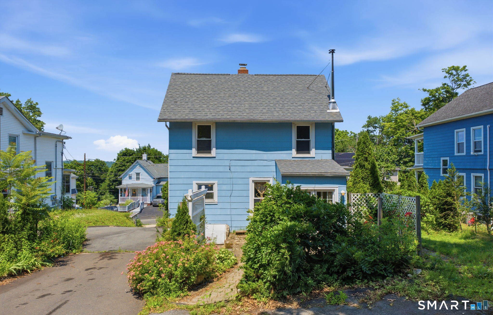 24 Summit Street Meriden, CT 06450 - Photo 6 of 30