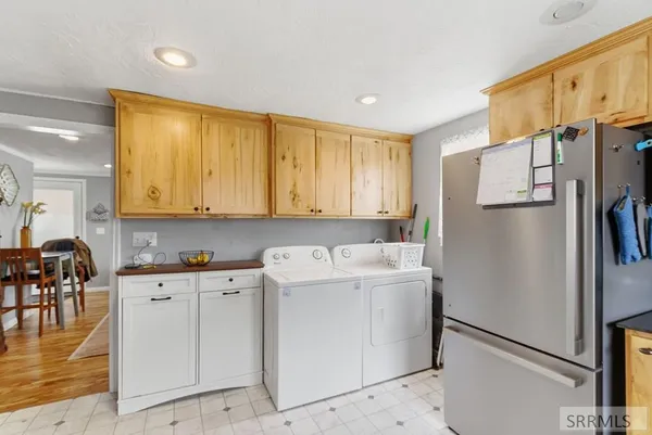 $235,000 | 221 South Holmes Avenue, Shelley, ID 83274