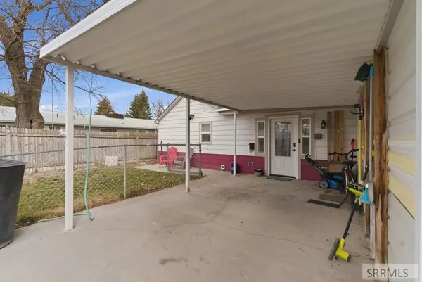 $235,000 | 221 South Holmes Avenue, Shelley, ID 83274