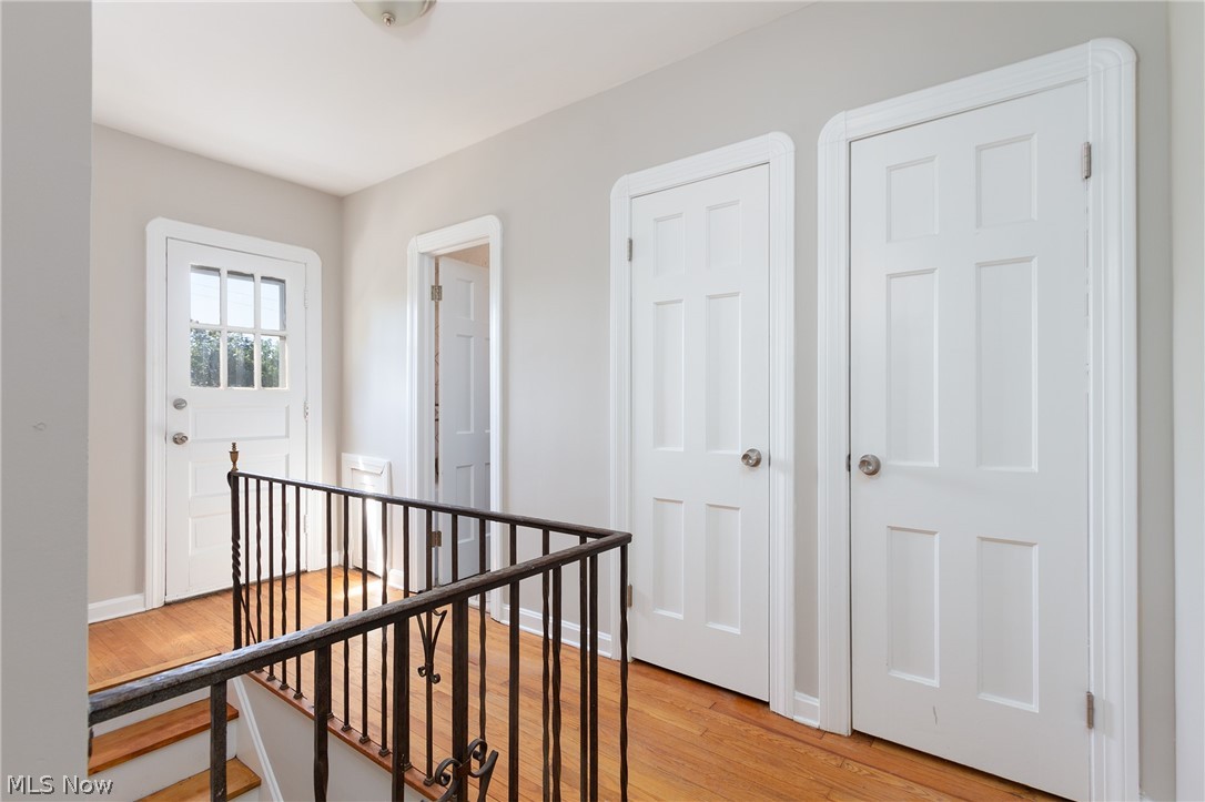 1020 Pennfield Road Cleveland, OH 44121 - Photo 23 of 35