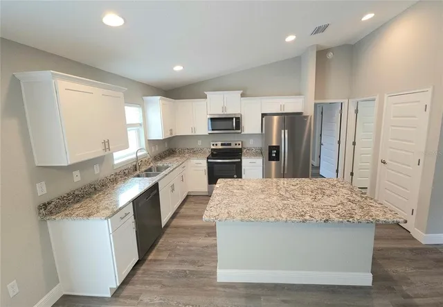 $1,695 | 7236 North Glenridge Circle, Citrus Springs, FL 34434