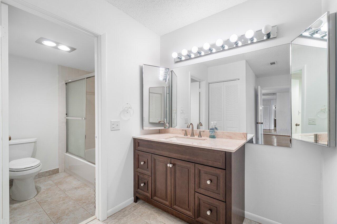 21743 Arriba Real, Unit 28D Boca Raton, FL 33433 - Photo 20 of 26 1