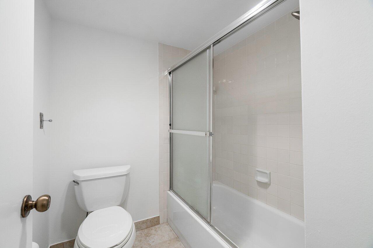 21743 Arriba Real, Unit 28D Boca Raton, FL 33433 - Photo 21 of 26 1