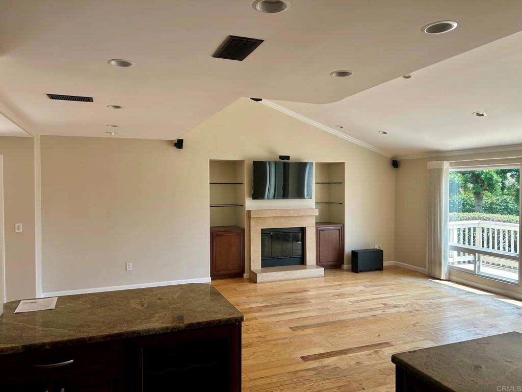 1821 Wilton Road Encinitas, CA 92024 - Photo 5 of 28