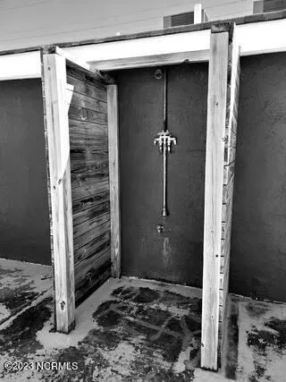 $1,800 | 208 Woody Hewett Avenue, Unit A, Carolina Beach, NC 28428