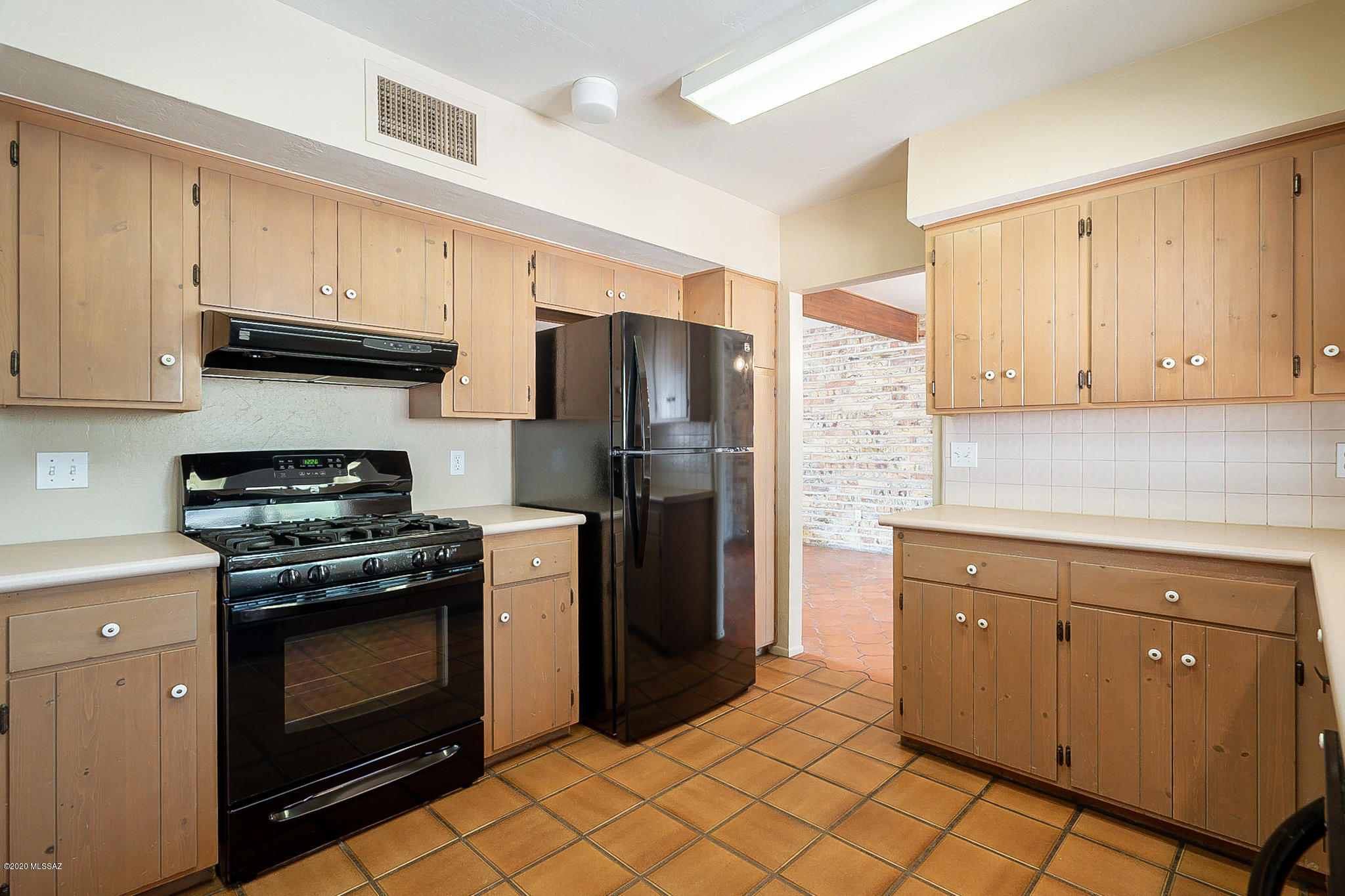 1101 West Roller Coaster Road Tucson, AZ 85704 - Photo 19 of 42