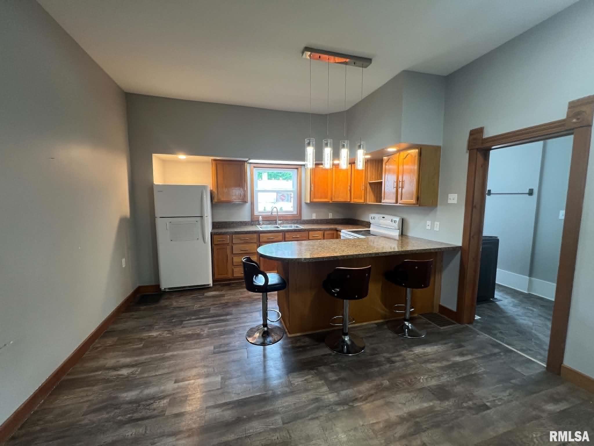 304 East Summit Street Macomb, IL 61455 - Photo 14 of 23