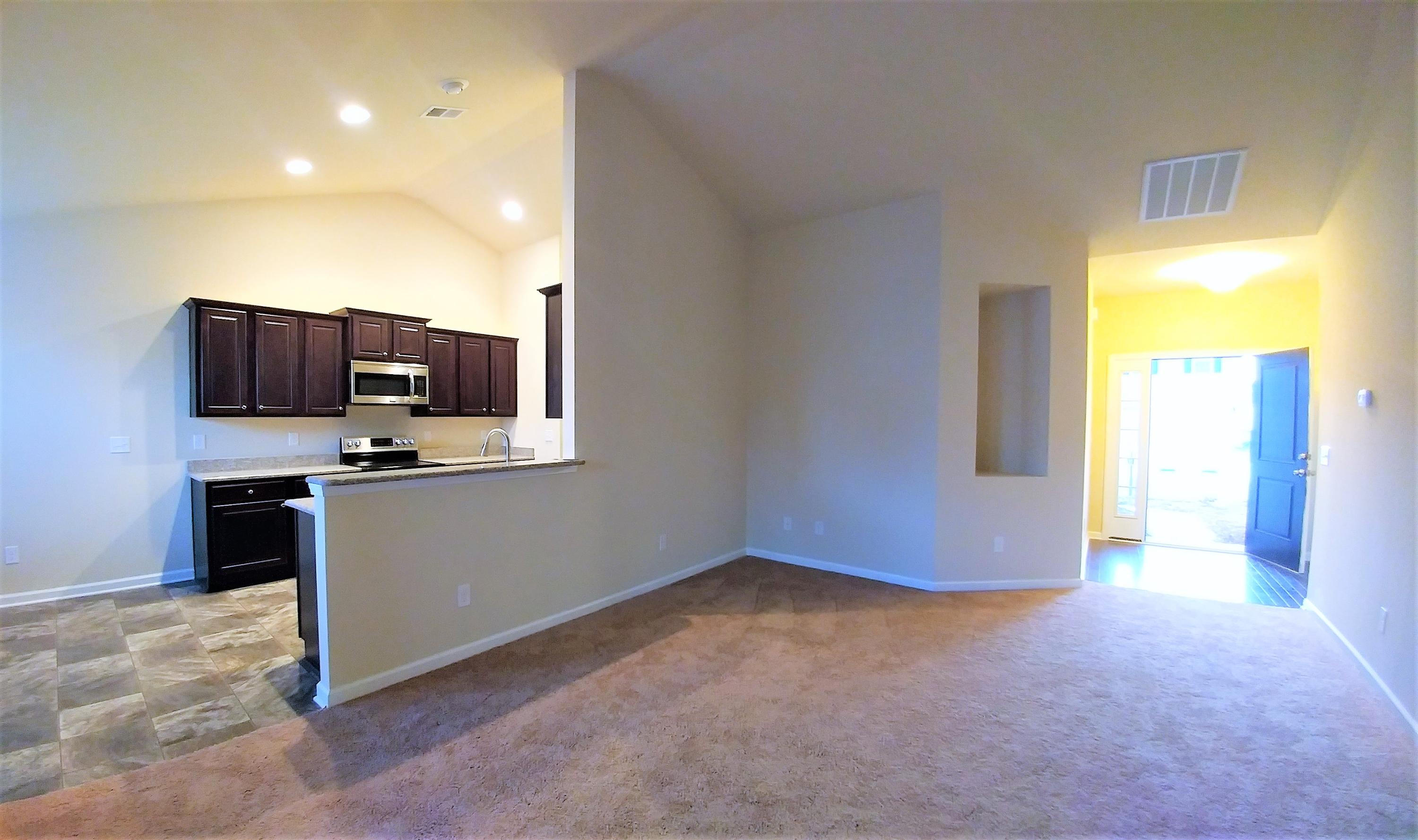 7848 Spring Creek Road North Charleston, SC 29418 - Photo 6 of 20 20170119_173127