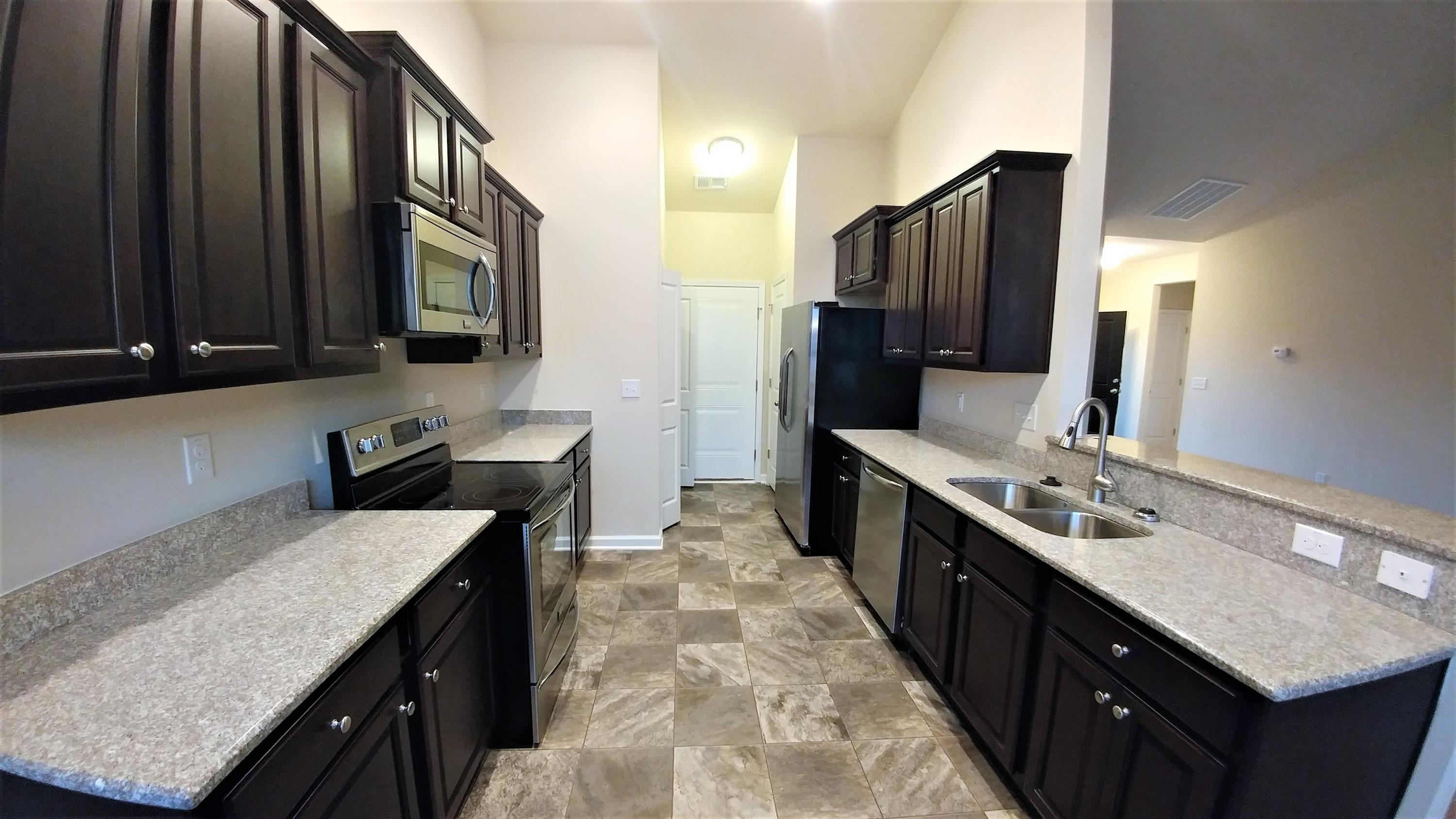 7848 Spring Creek Road North Charleston, SC 29418 - Photo 9 of 20 20170119_173142
