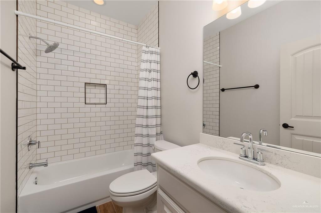 14404 Chalk Rdg Drive McAllen, TX 78504 - Photo 15 of 27