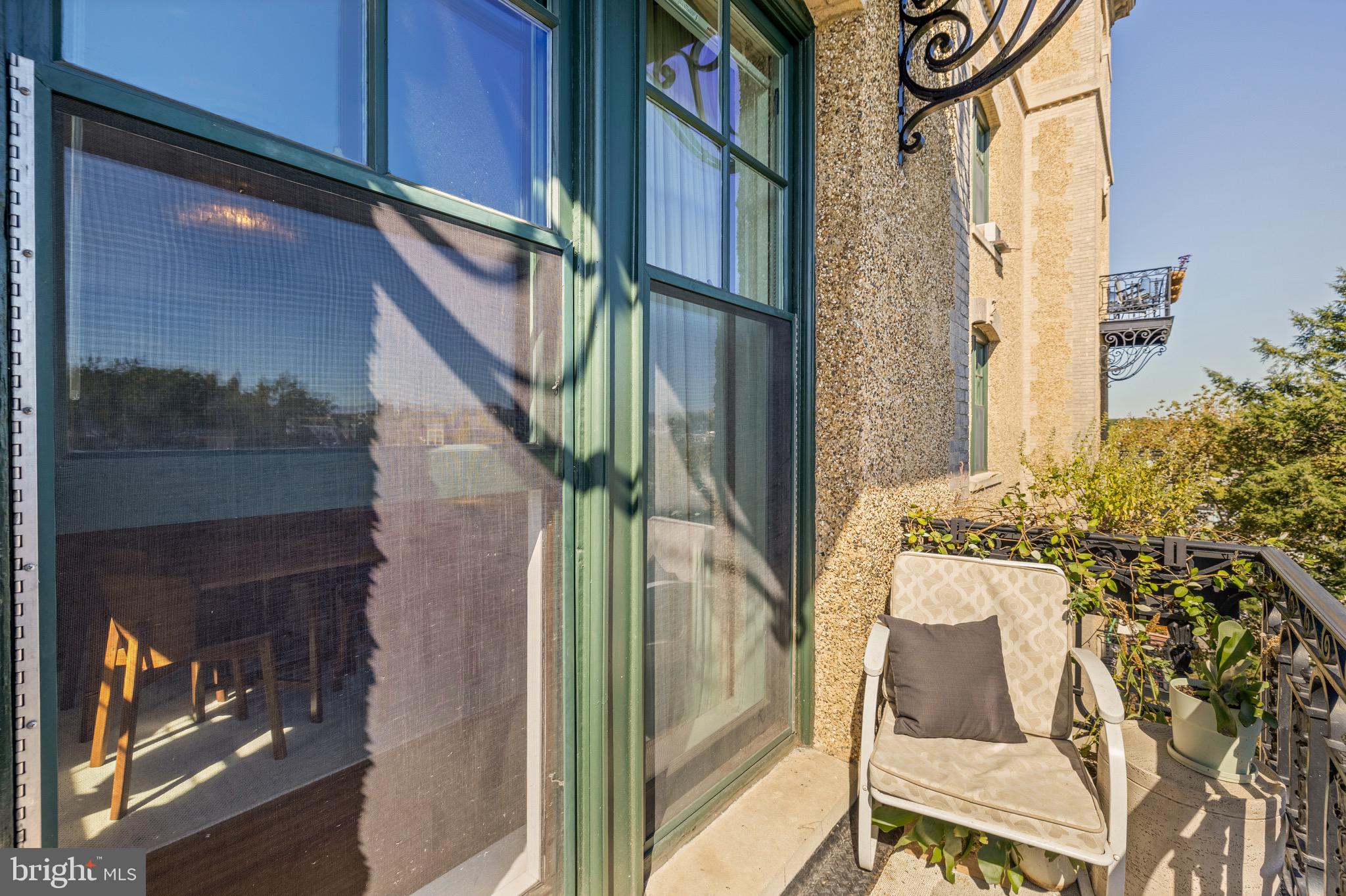 2853 Ontario Road Northwest, Unit 423 Washington, DC 20009 - Photo 21 of 53