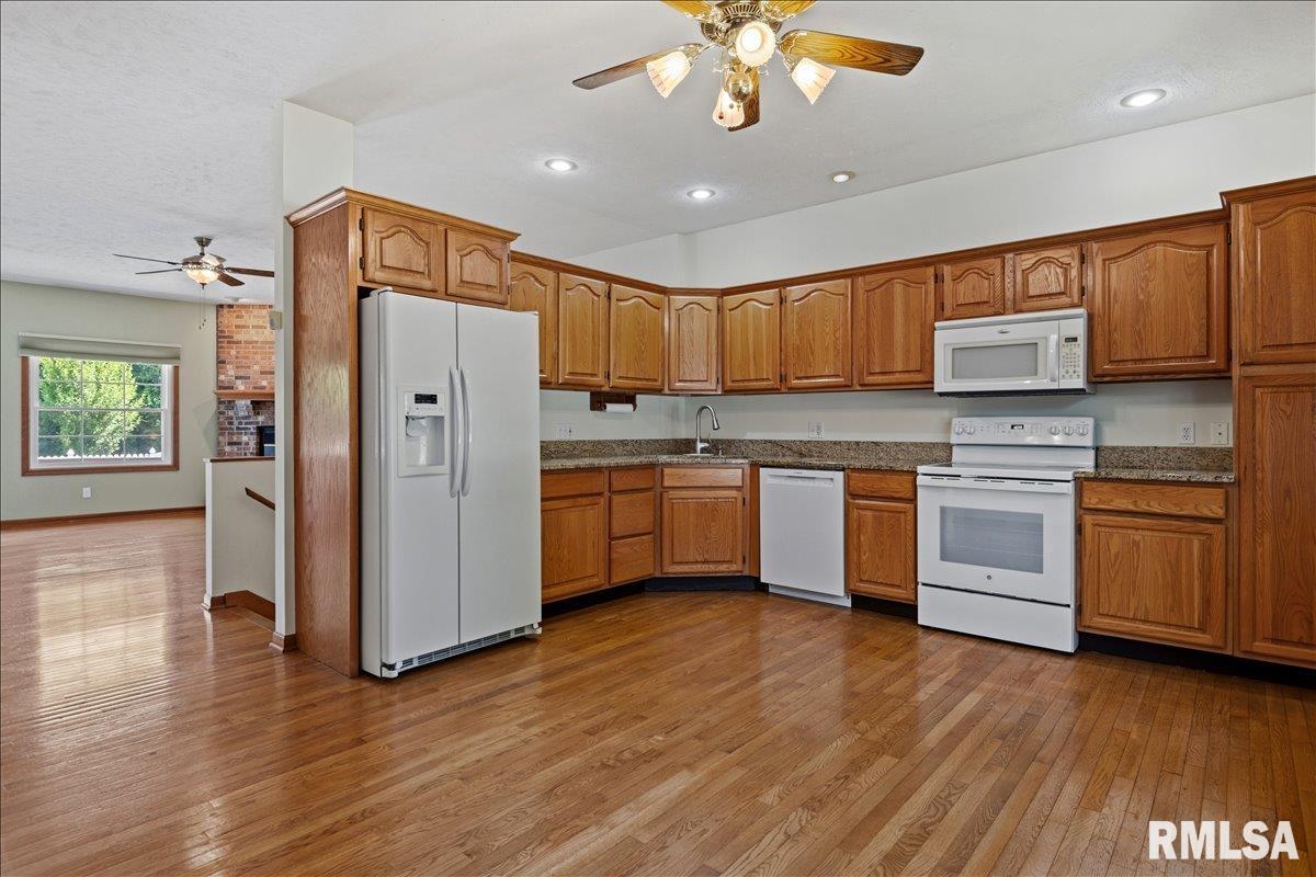 5004 Eagle Ridge Springfield, IL 62711 - Photo 6 of 35