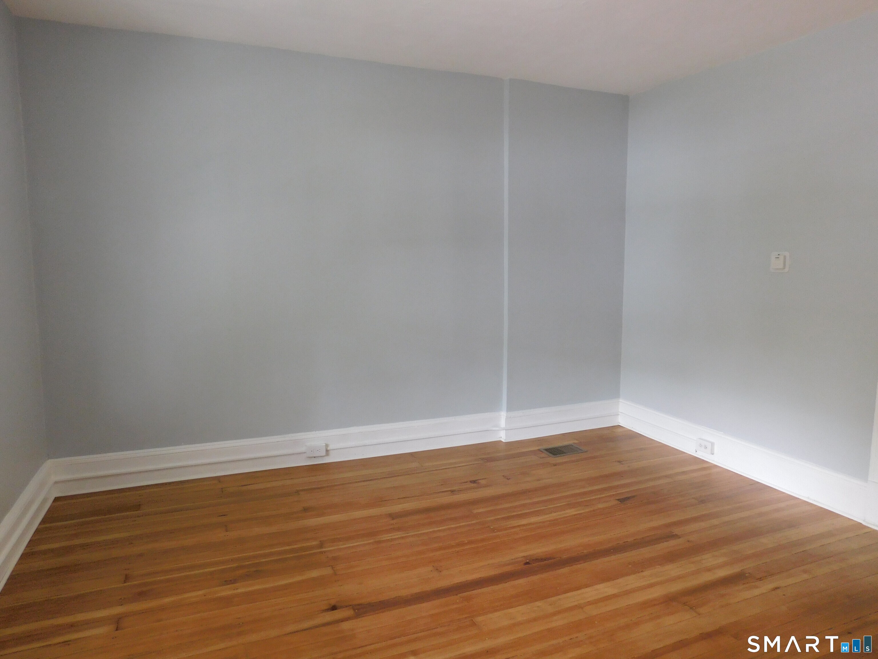 47 Spring Street Wallingford, CT 06492 - Photo 8 of 18
